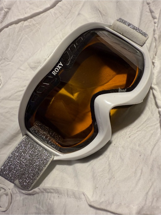 Roxy White Snow Goggles Amber Lens Silver Glitter Strap logo hiking snowboard main image 6